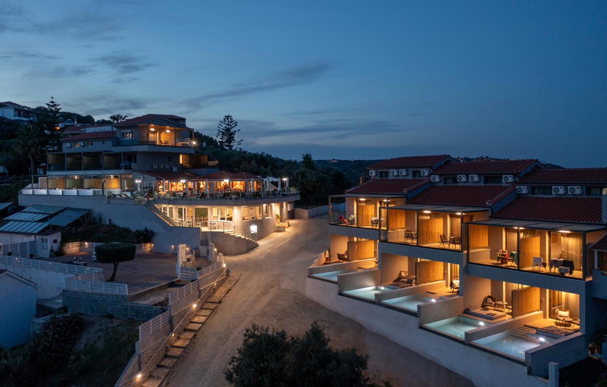 Poseidon Villas Skiathos Town Exterior foto